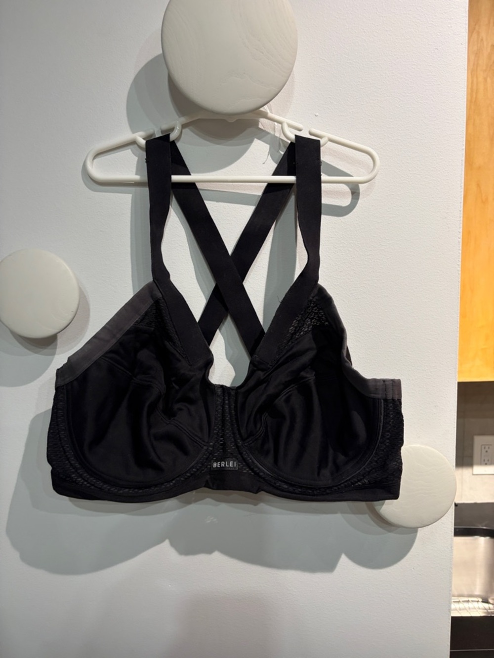 Berlei Black High-Support Sports Bra with Crisscross Straps 38D